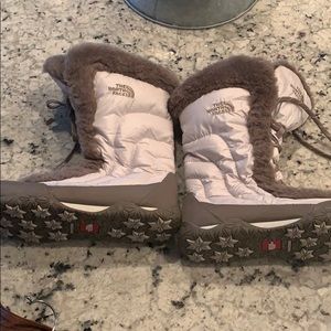 ❄️The North Face winter boots. Size 10 ❄️